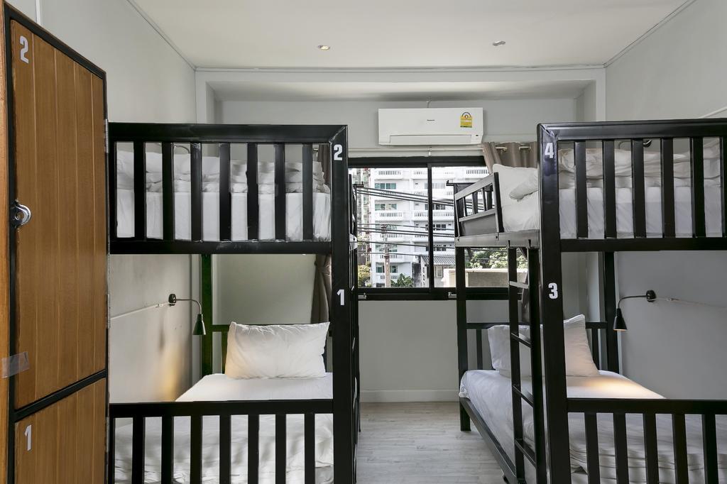 1989 Sukhumvit Hostel